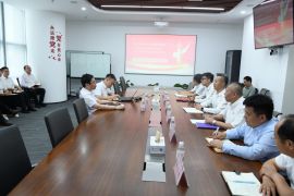 海运股份副总经理潘于泽到海洋发展 开展联系点调研并讲授专题党课